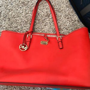 Michael Kors Tote